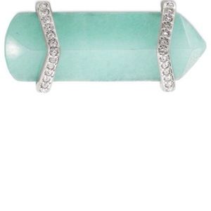 Single stone bar green quartz silver charm